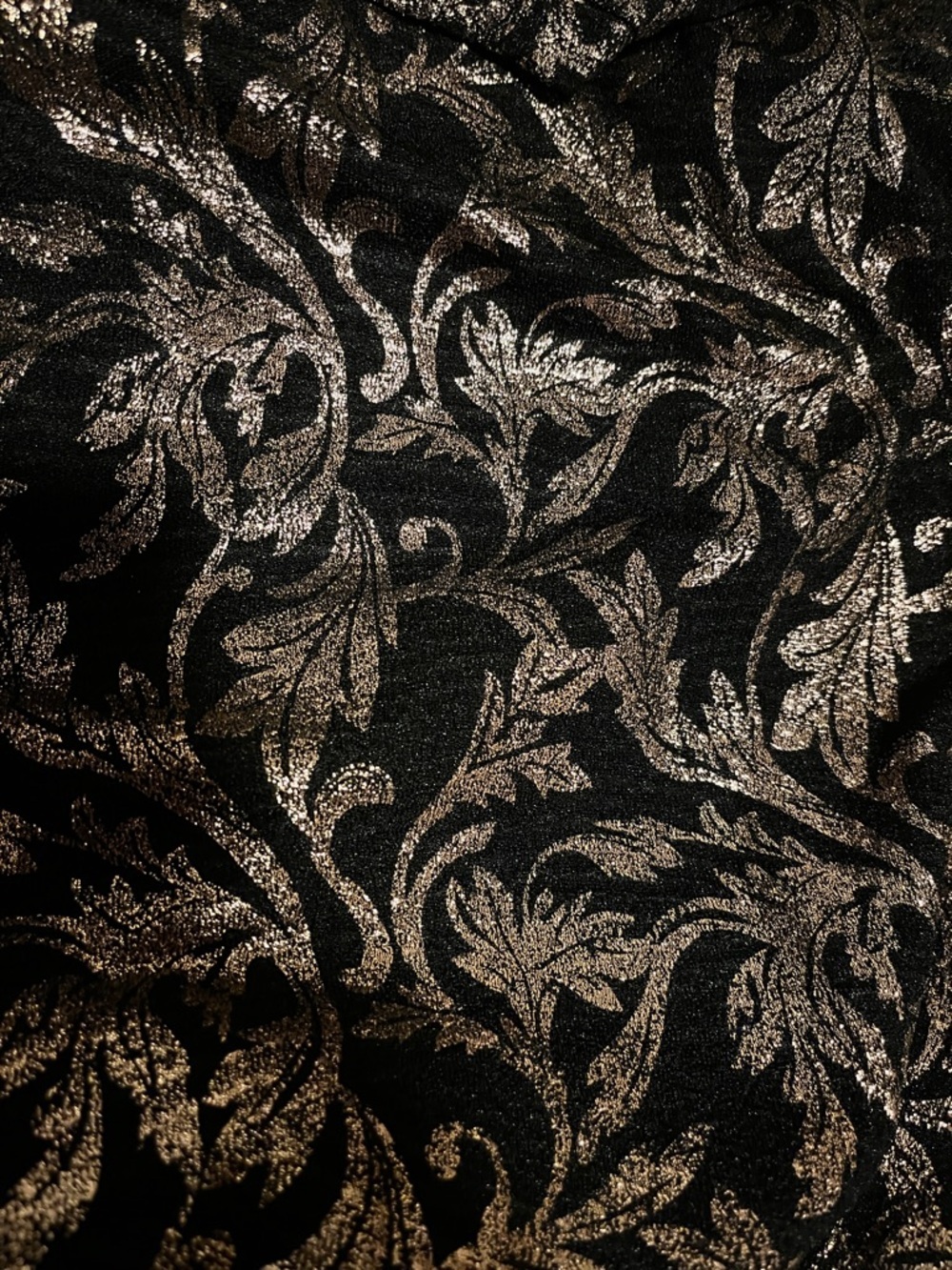 Origami XL Woven Metallic Floral-Pattern Top - Black & Gold - Picture 7 of 7